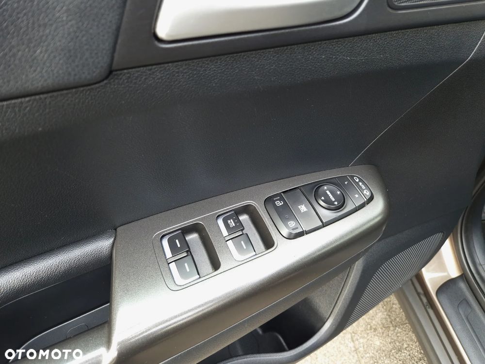 Kia Sportage 1.6 GDI 2WD VISION - 26