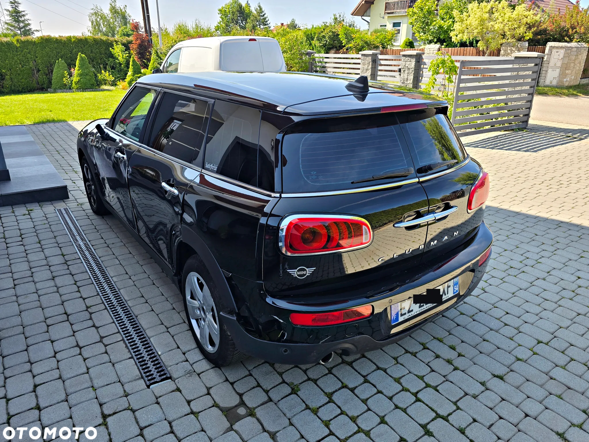 MINI Clubman One D Blackyard - 5
