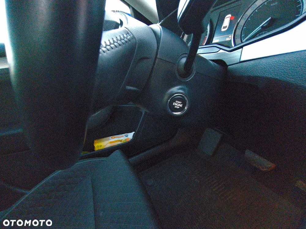 Skoda Superb 2.0 TDI SCR Ambition DSG - 25