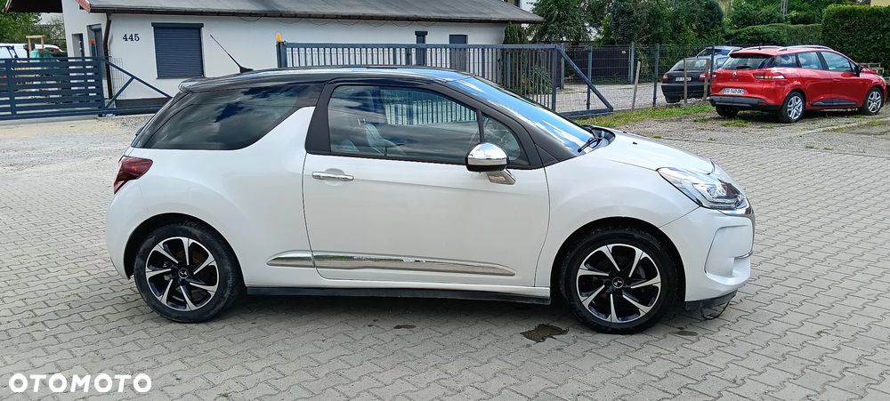 Citroën DS3 PureTech 110 Start & Stop EAT6 SportChic - 2