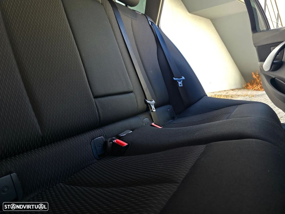 BMW 316 d Line Sport - 55