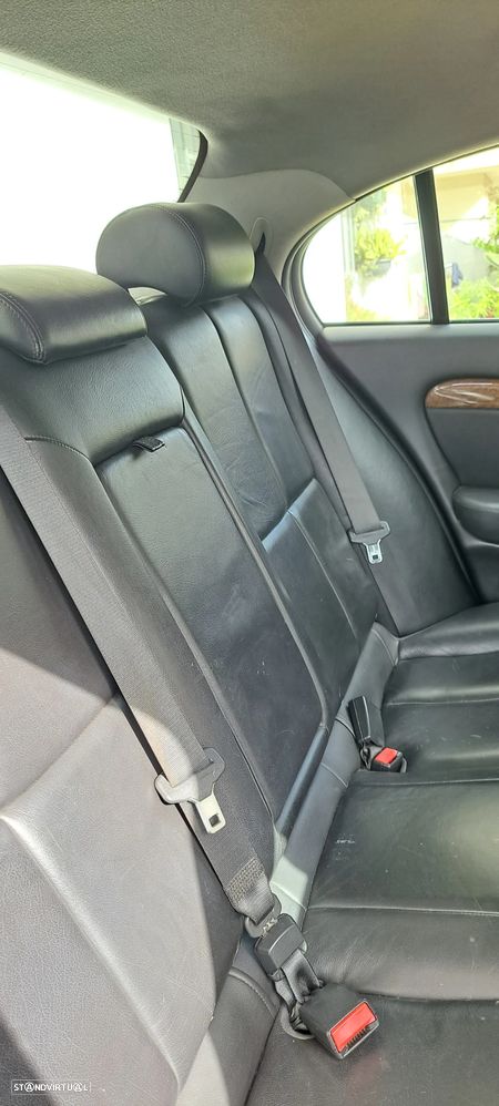 Jaguar S-Type 2.7 D V6 Classic - 13