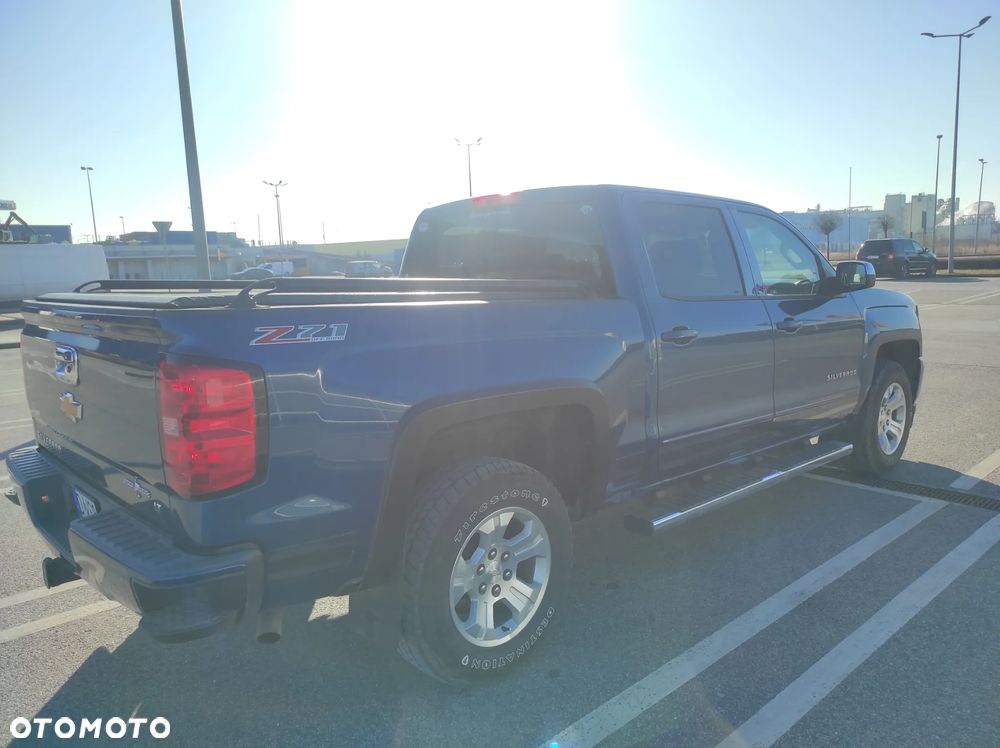 Chevrolet Silverado - 6