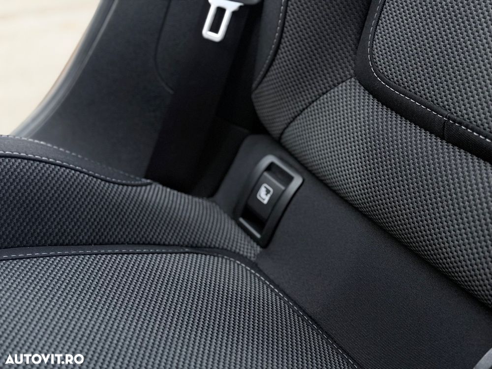 Renault Megane E-TECH 160 E-Tech engineered - 25