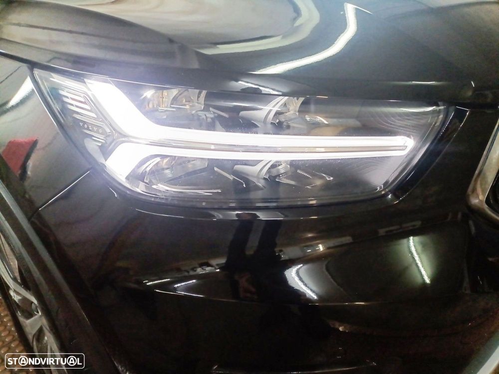 Volvo XC 40 1.5 T5 PHEV Momentum Plus - 5