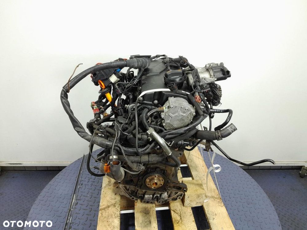 AUDI A4 B7 1.9 TDI KM SILNIK DIESLA BTB - 4