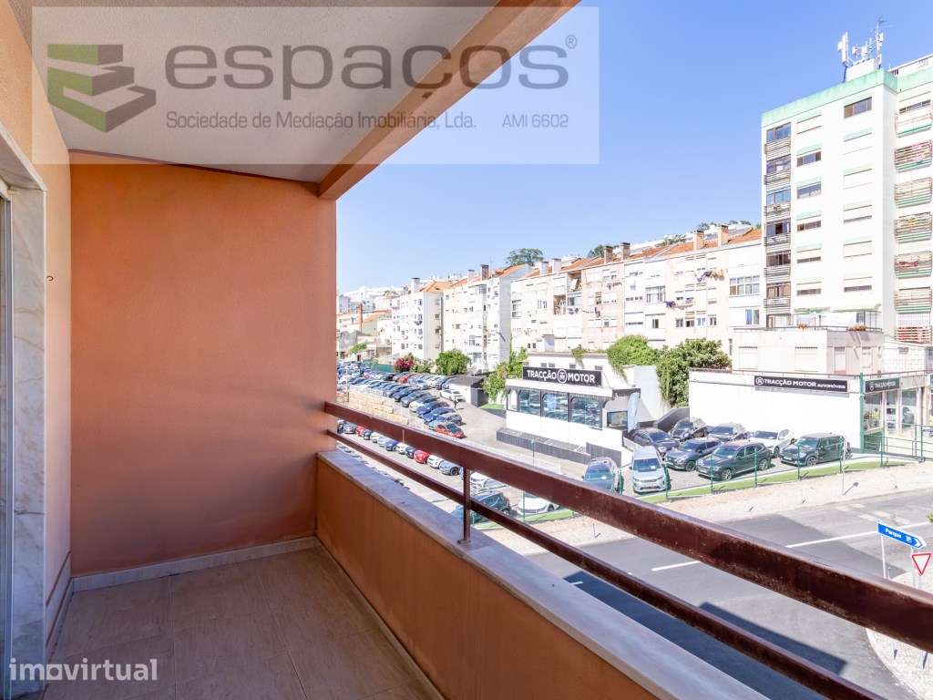 Apartamento T2 com Varanda e arrecadação, Centro Queluz - Grande imagem: 4/21