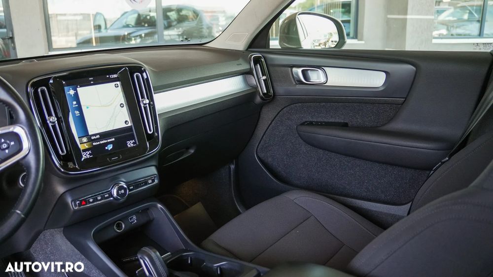 Volvo XC 40 Recharge T5 Twin Engine AT7 Inscription - 9