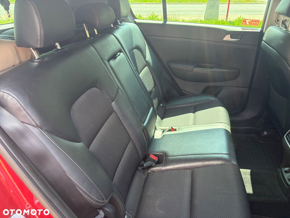 Kia Sportage 1.6 GDI L 2WD - 6