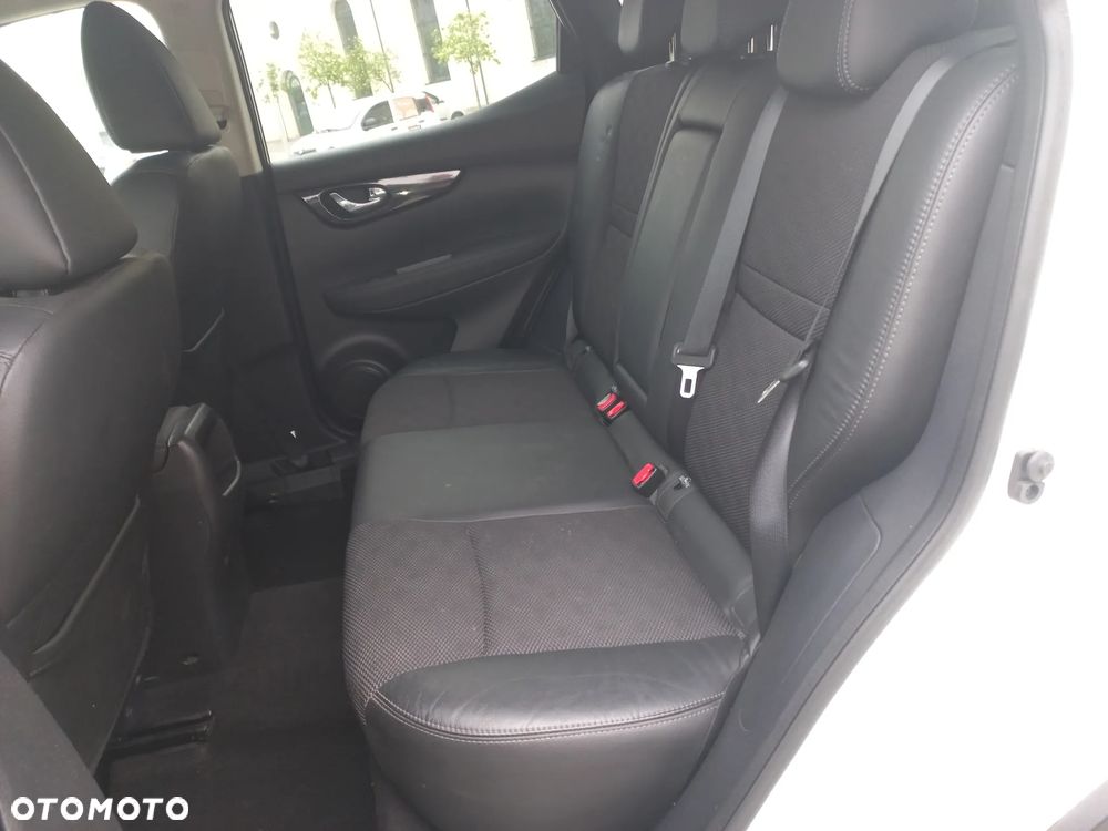 Nissan Qashqai 1.6 DCi Tekna+ - 36