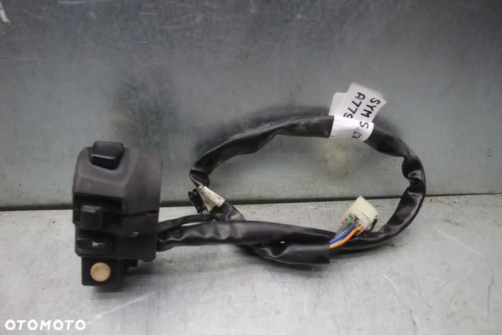 Sym GTS 125 Evo FI 09r Przełącznik lewy przełączniki świateł