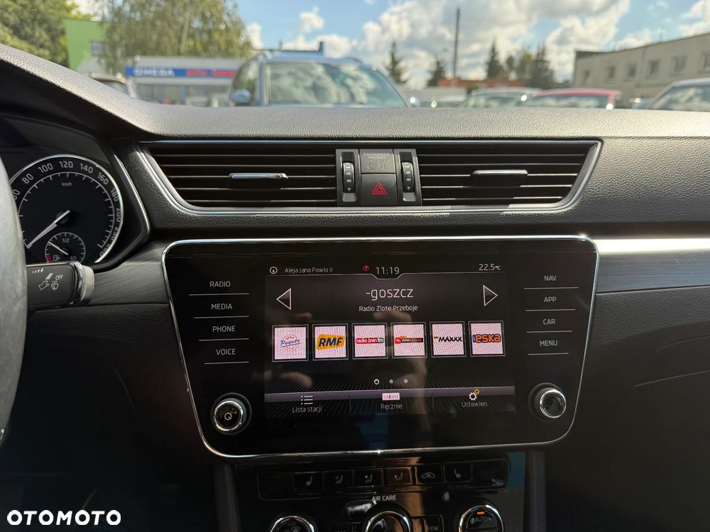 Skoda Superb 2.0 TDI Ambition DSG - 18