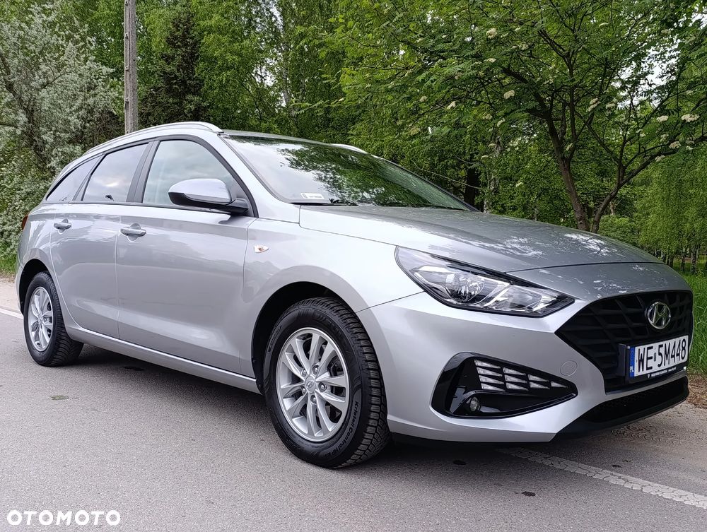 Hyundai i30 1.5 DPI Classic + - 35