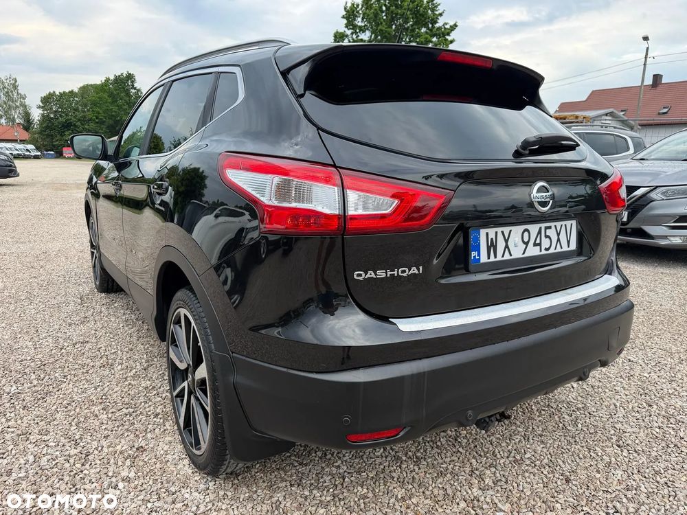 Nissan Qashqai 1.6 dCi Xtronic TEKNA+ - 9