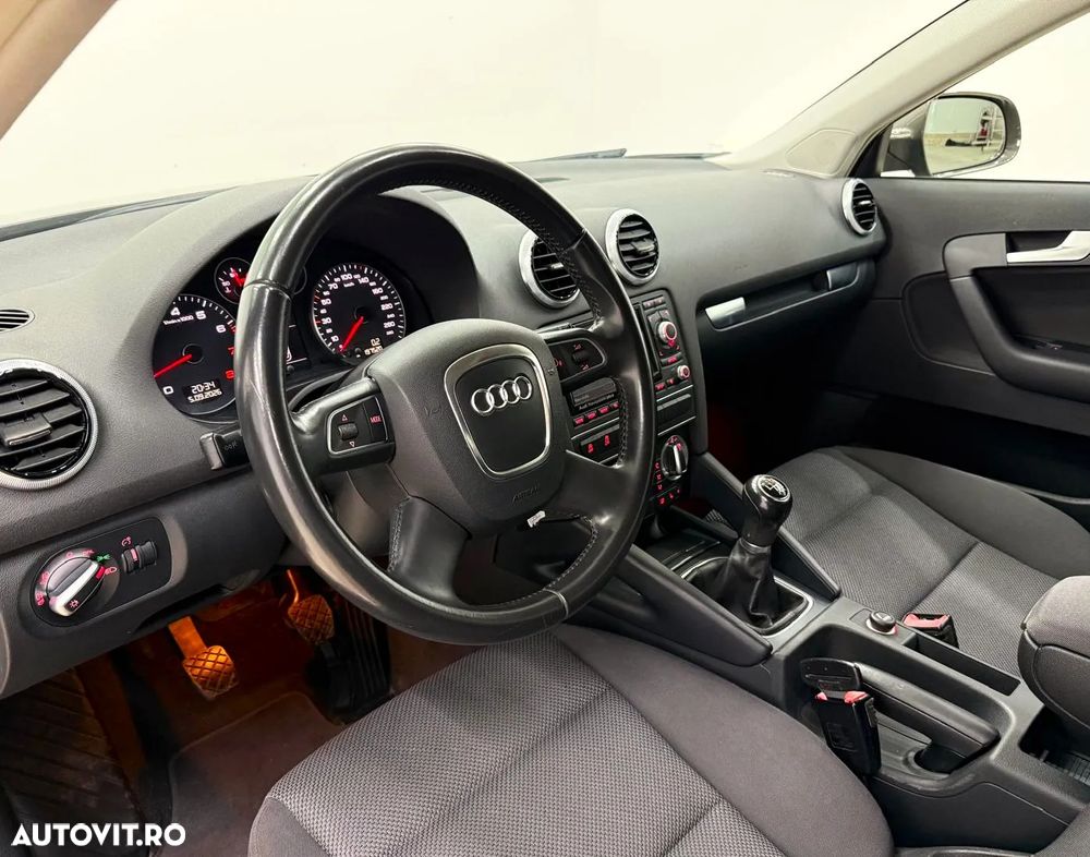 Audi A3 Sportback 1.2 TFSI Attraction - 16
