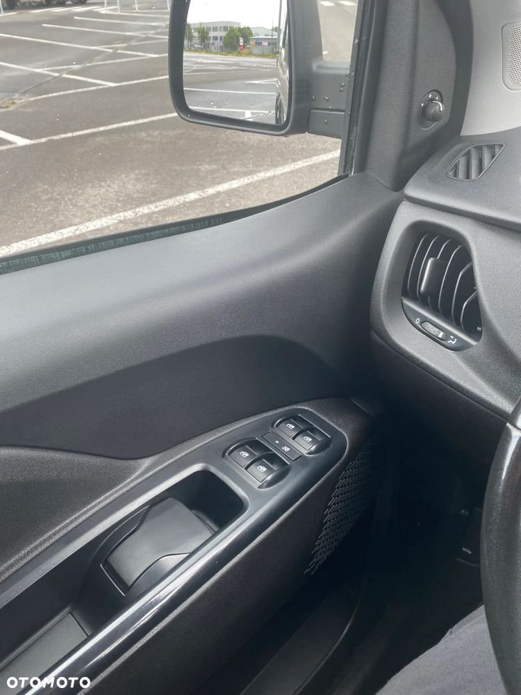 Fiat Doblo 1.6 MJ Dynamic - 17