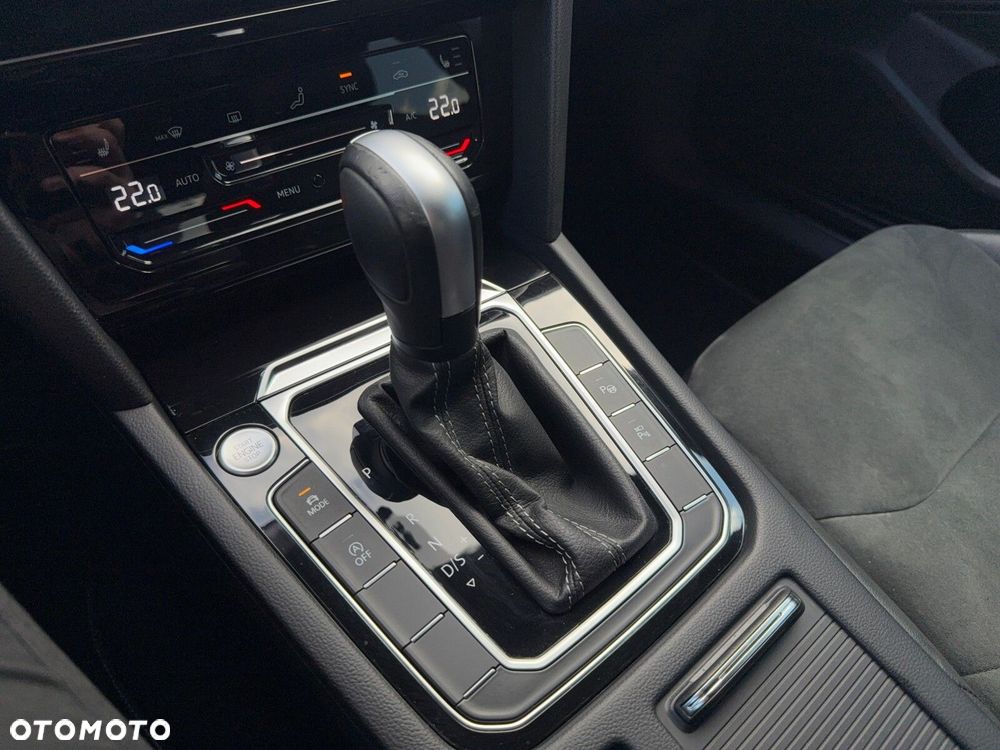 Volkswagen Arteon 2.0 TSI R-Line DSG - 33