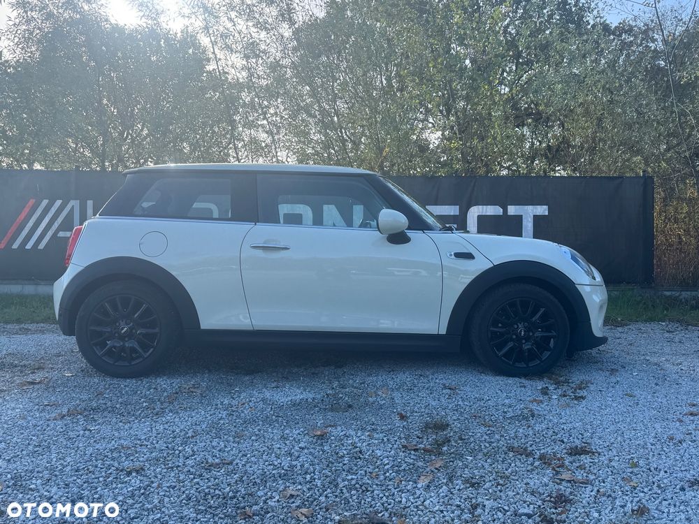 MINI ONE Standard - 5