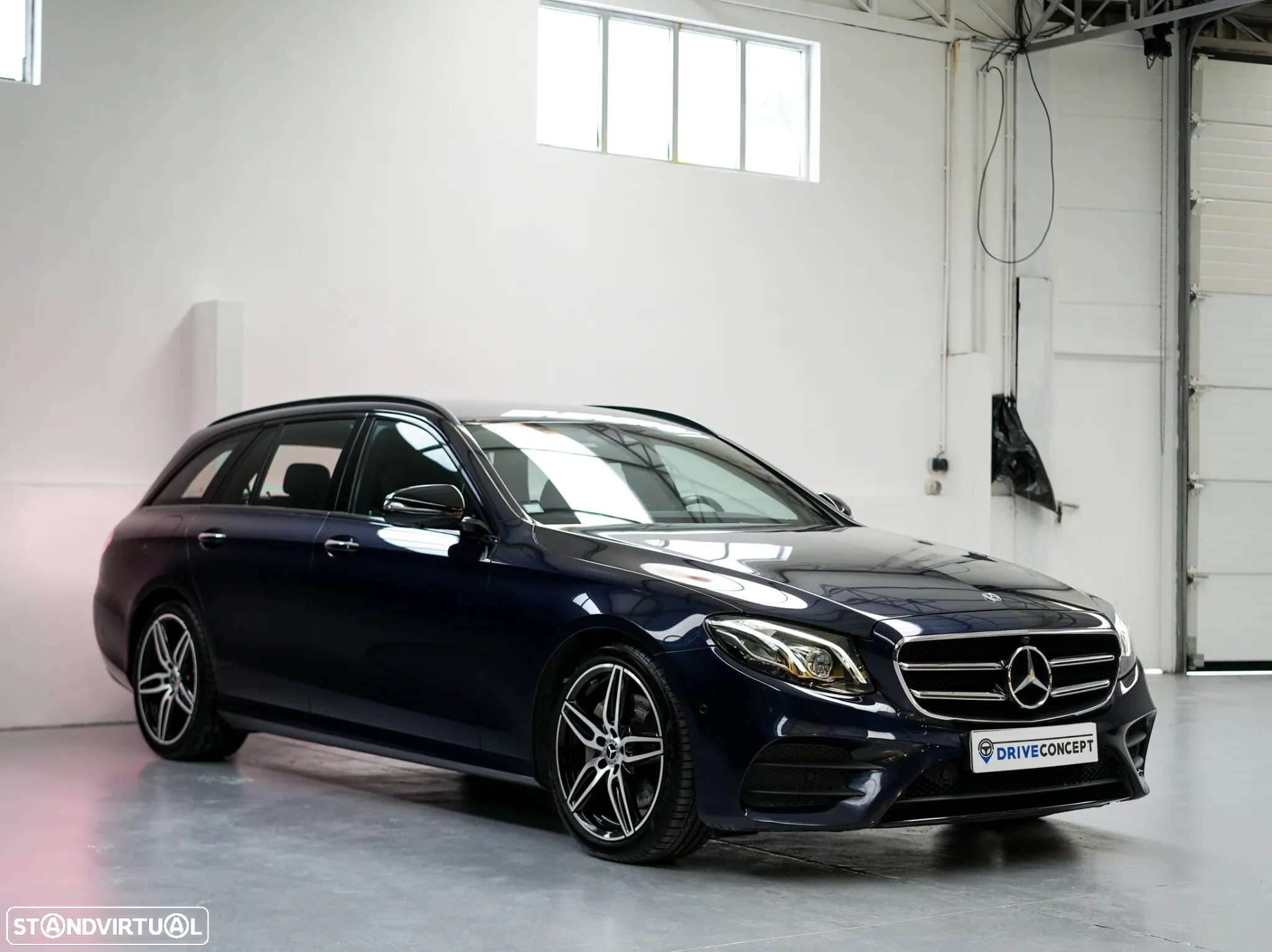 Mercedes-Benz E 300 d AMG Line - 13