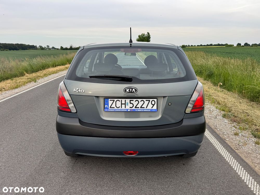 Kia Rio 1.4 EX Basis - 5