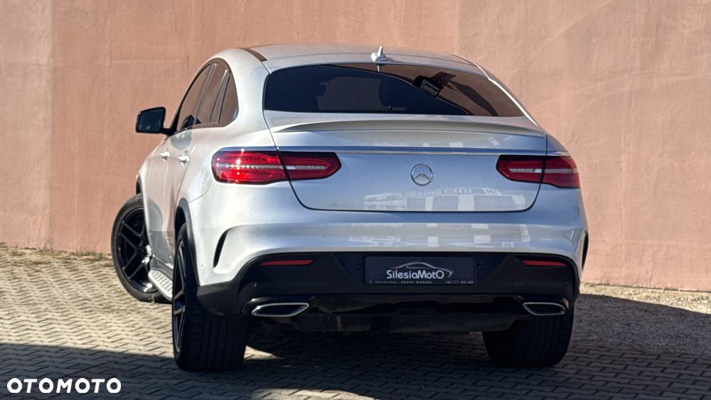Mercedes-Benz GLE 350 d 4Matic 9G-TRONIC AMG Line - 4