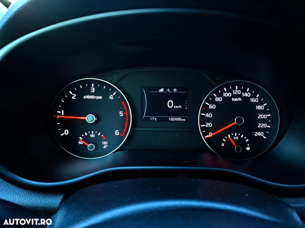 Kia Sportage 1.7 DSL 6MT 4x2 Style - 17