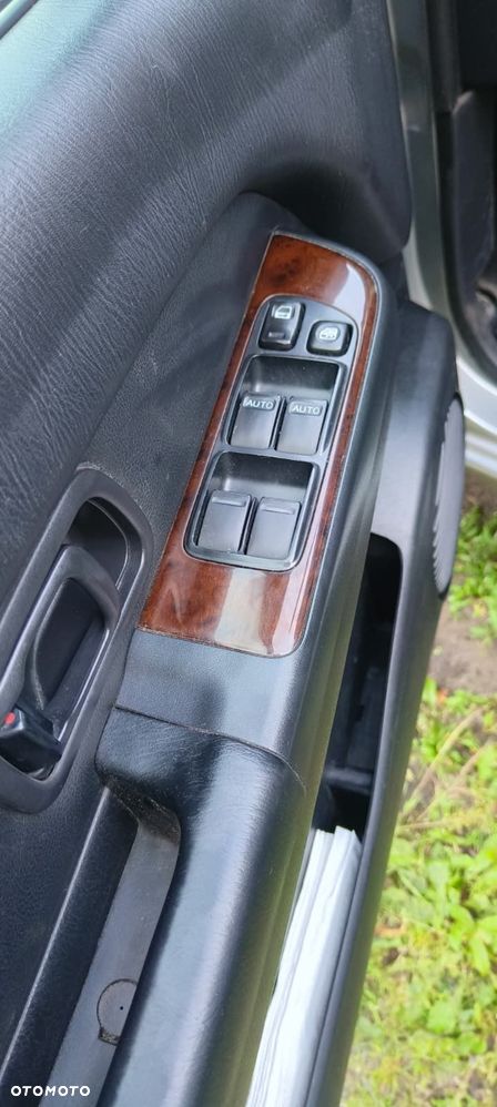 Nissan Pathfinder 3.5 V6 - 18
