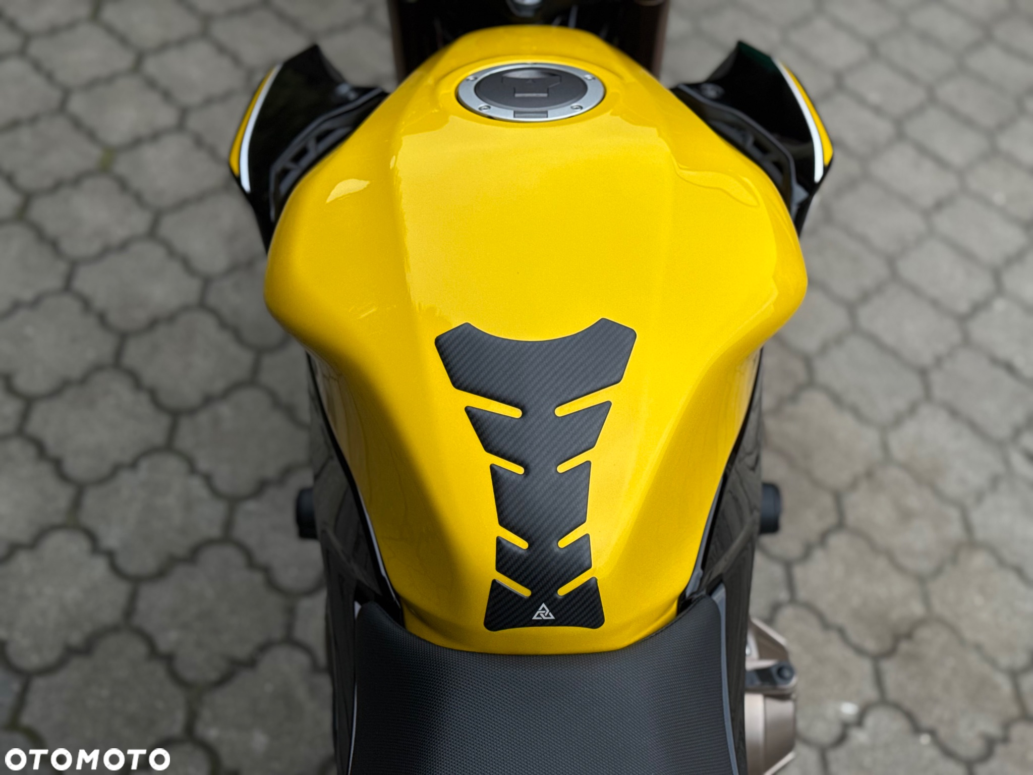 Honda CB - 21
