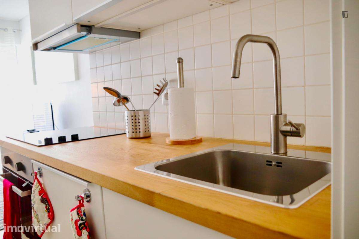Apartamento com 1 quartos - localizado em Santo Ildefonso Porto - Grande imagem: 2/13