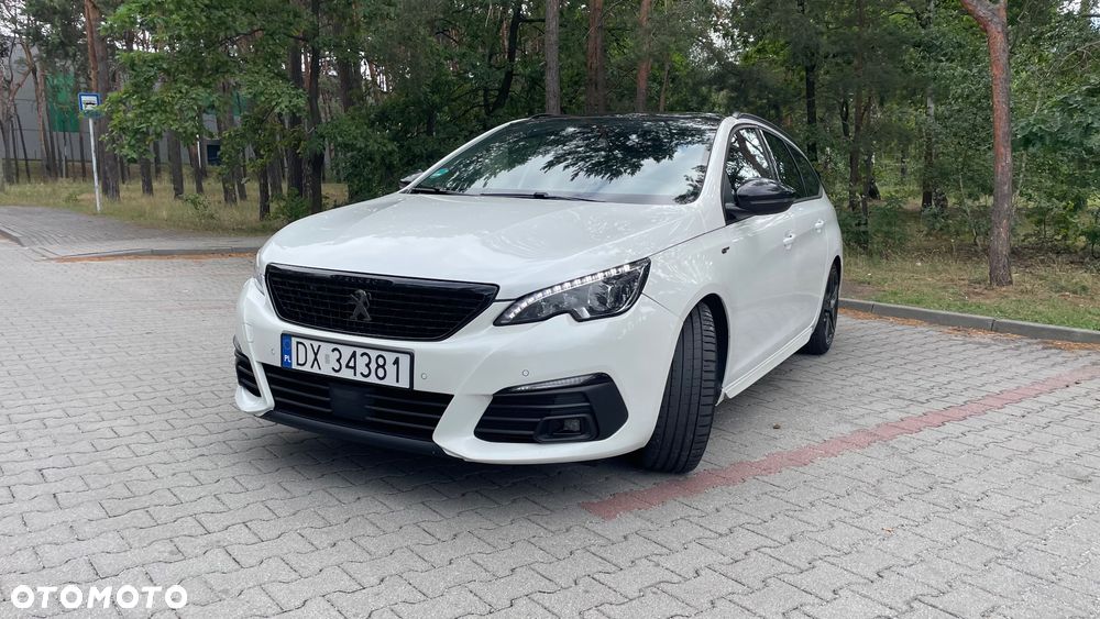 Peugeot 308 - 4