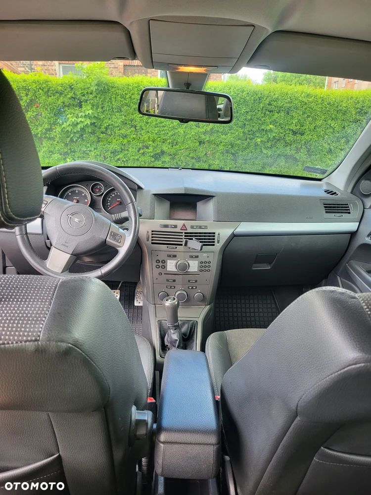 Opel Astra 1.9 CDTI Sport - 5