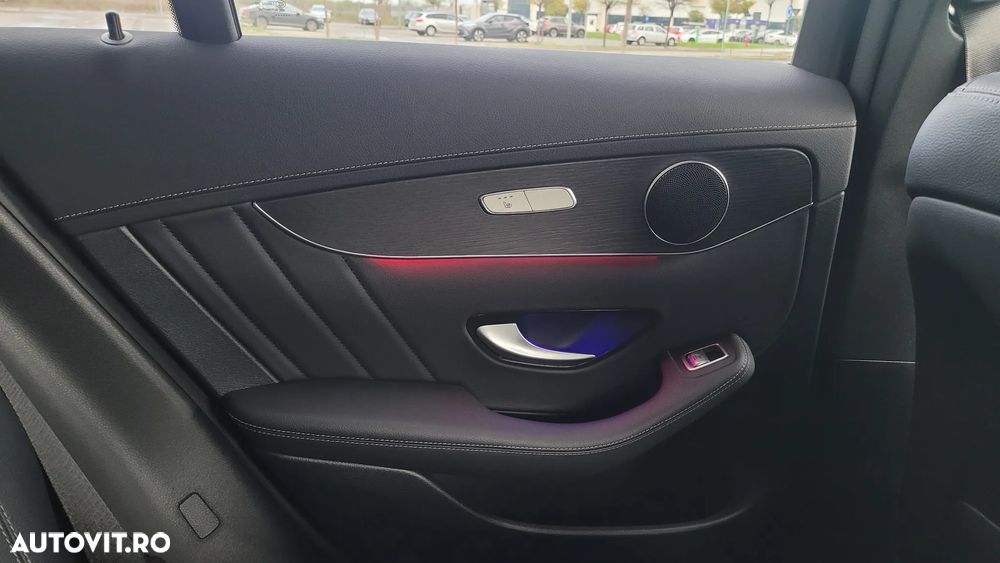 Mercedes-Benz GLC 200 4MATIC MHEV - 12