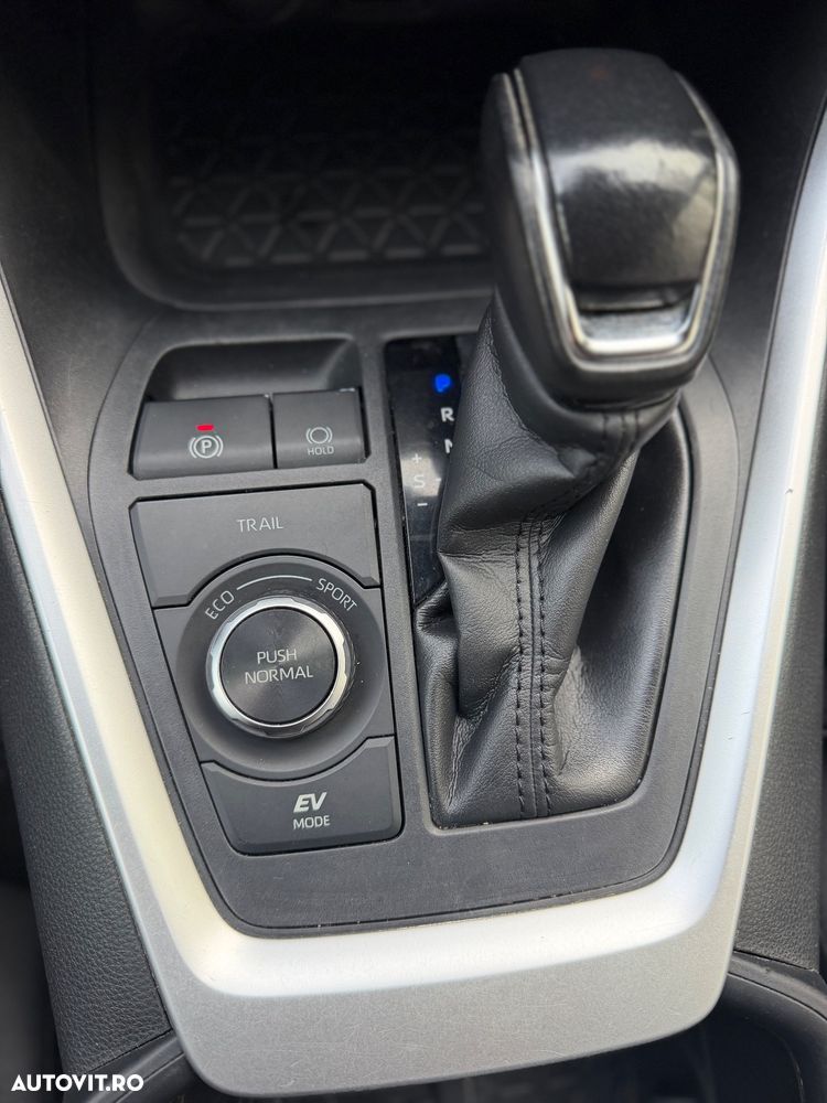Toyota RAV4 2.5 VVT-iE 4x4 Dynamic - 4