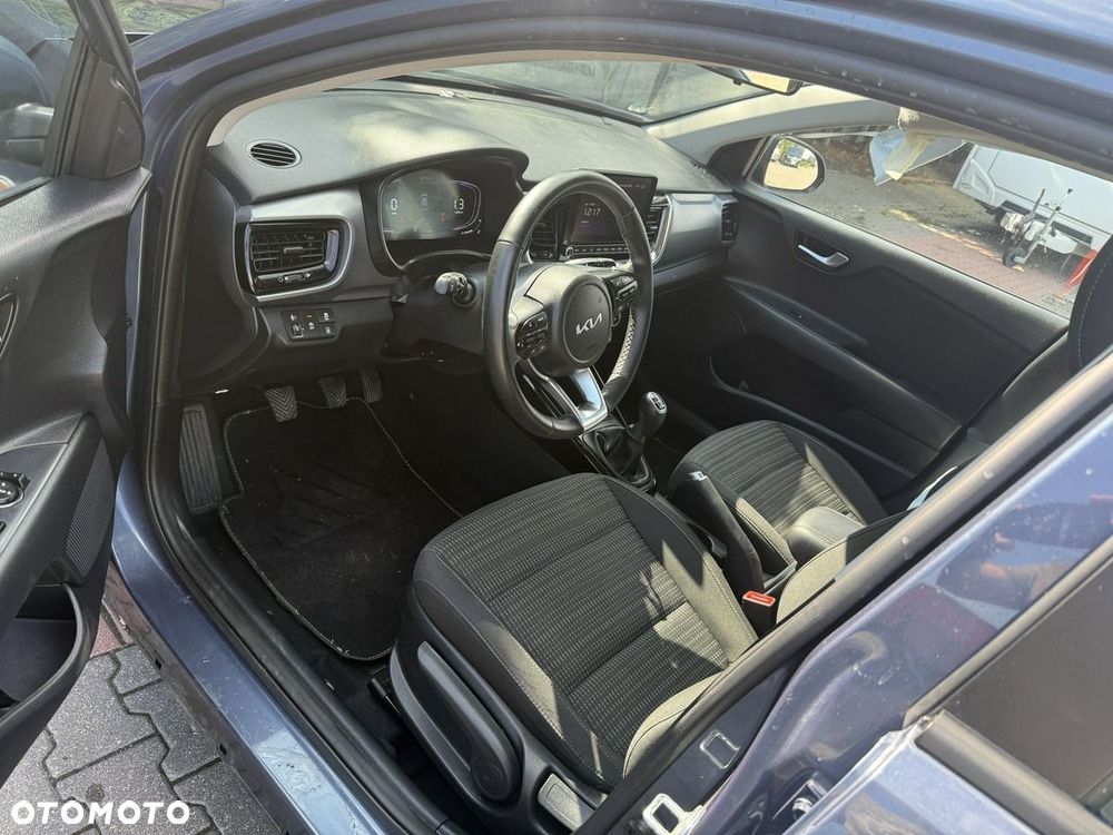 Kia Stonic - 7