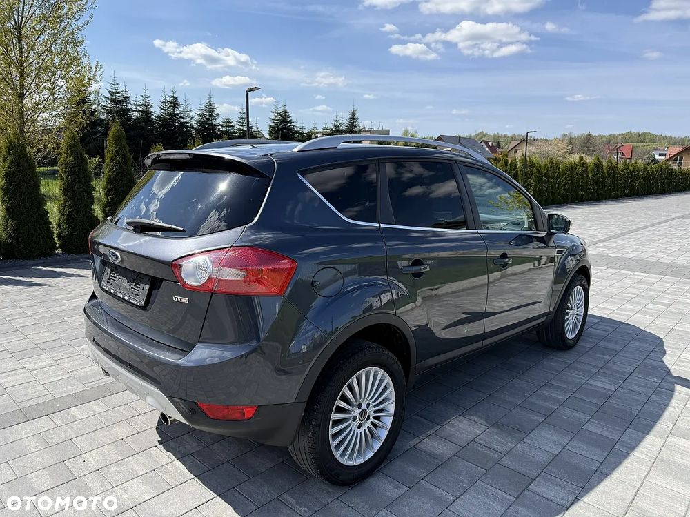 Ford Kuga 2.0 TDCi 4x4 Trend - 4