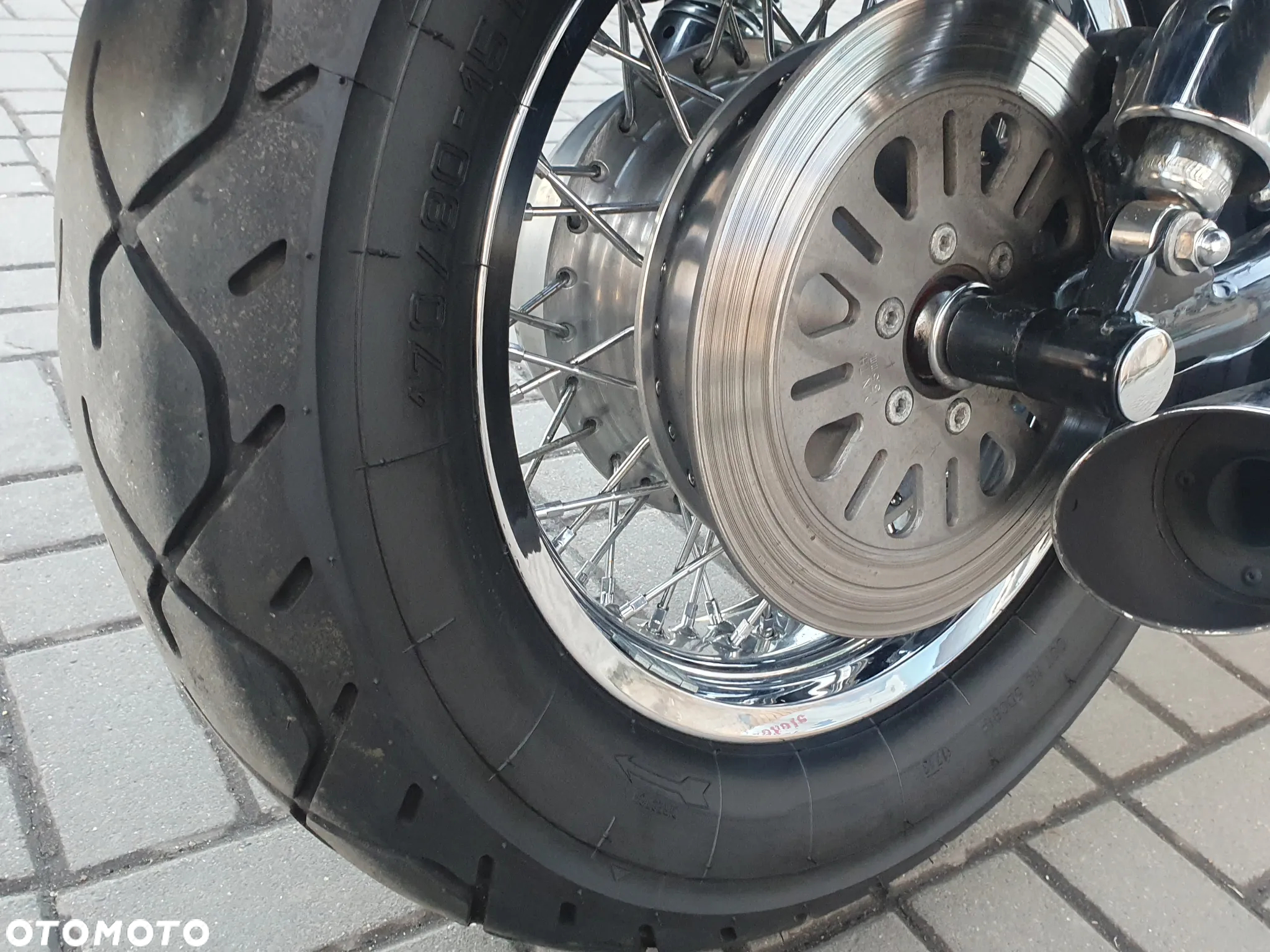 Suzuki Intruder - 37