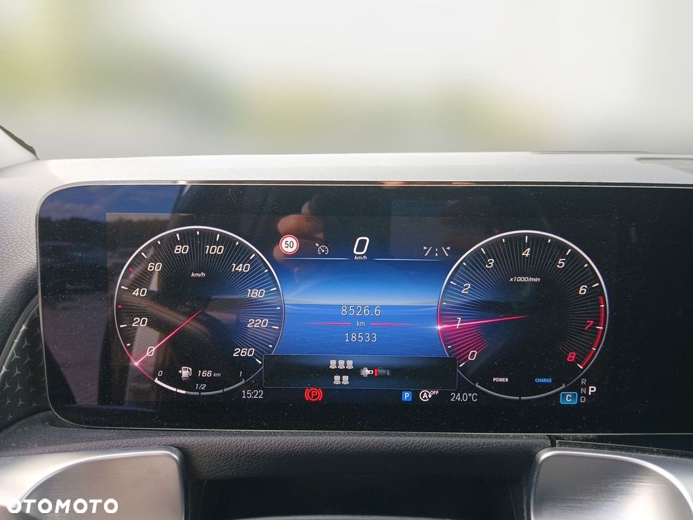 Mercedes-Benz GLB 200 Progressive 7G-DCT - 24