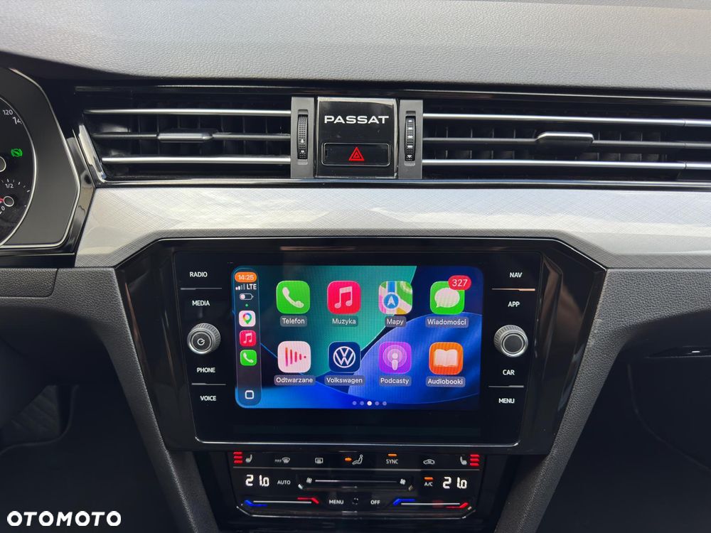 Volkswagen Passat Variant 2.0 TSI Business DSG - 24