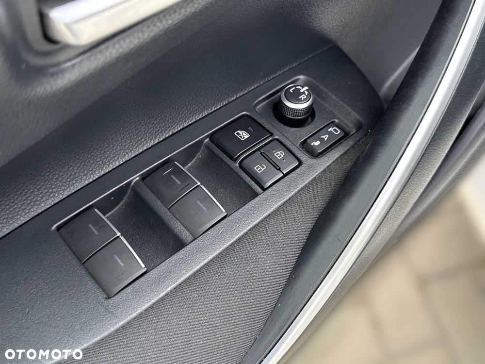 Toyota Corolla 1.8 Hybrid Comfort - 20