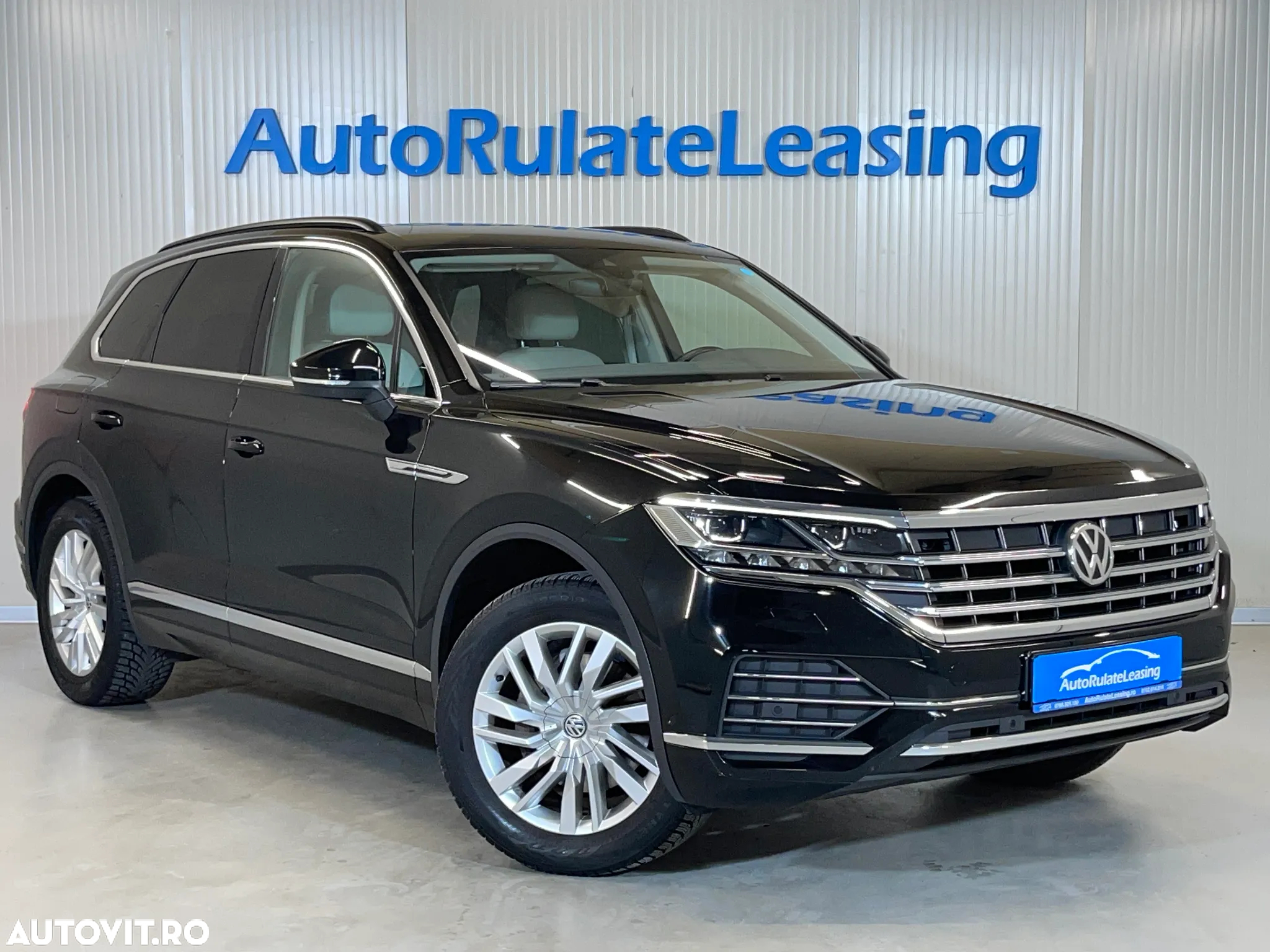Volkswagen Touareg V6 TDI Elegance - 2
