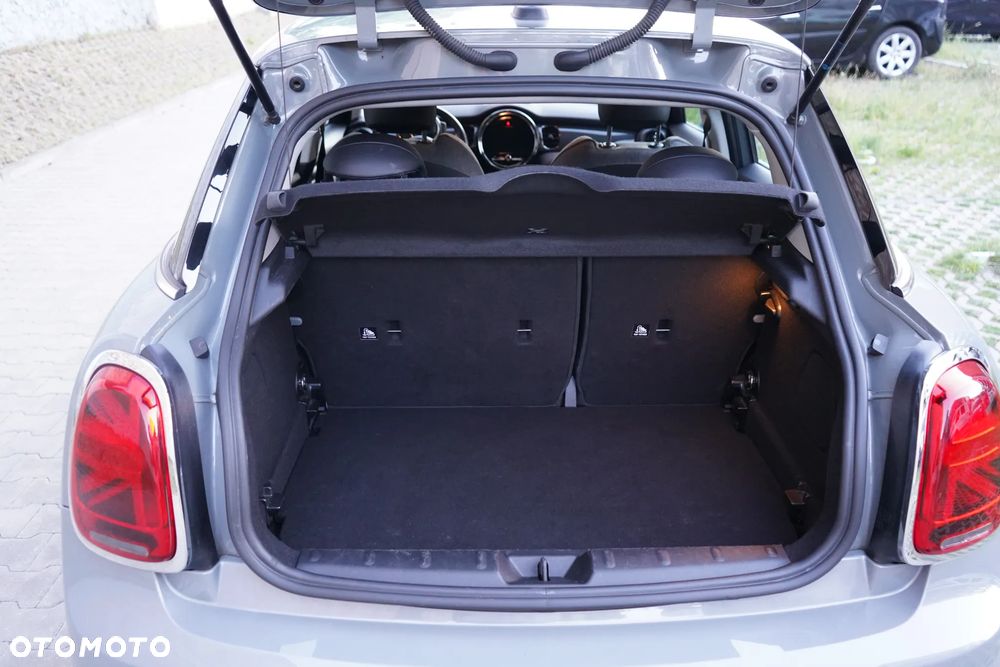MINI Cooper Classic Trim - 25