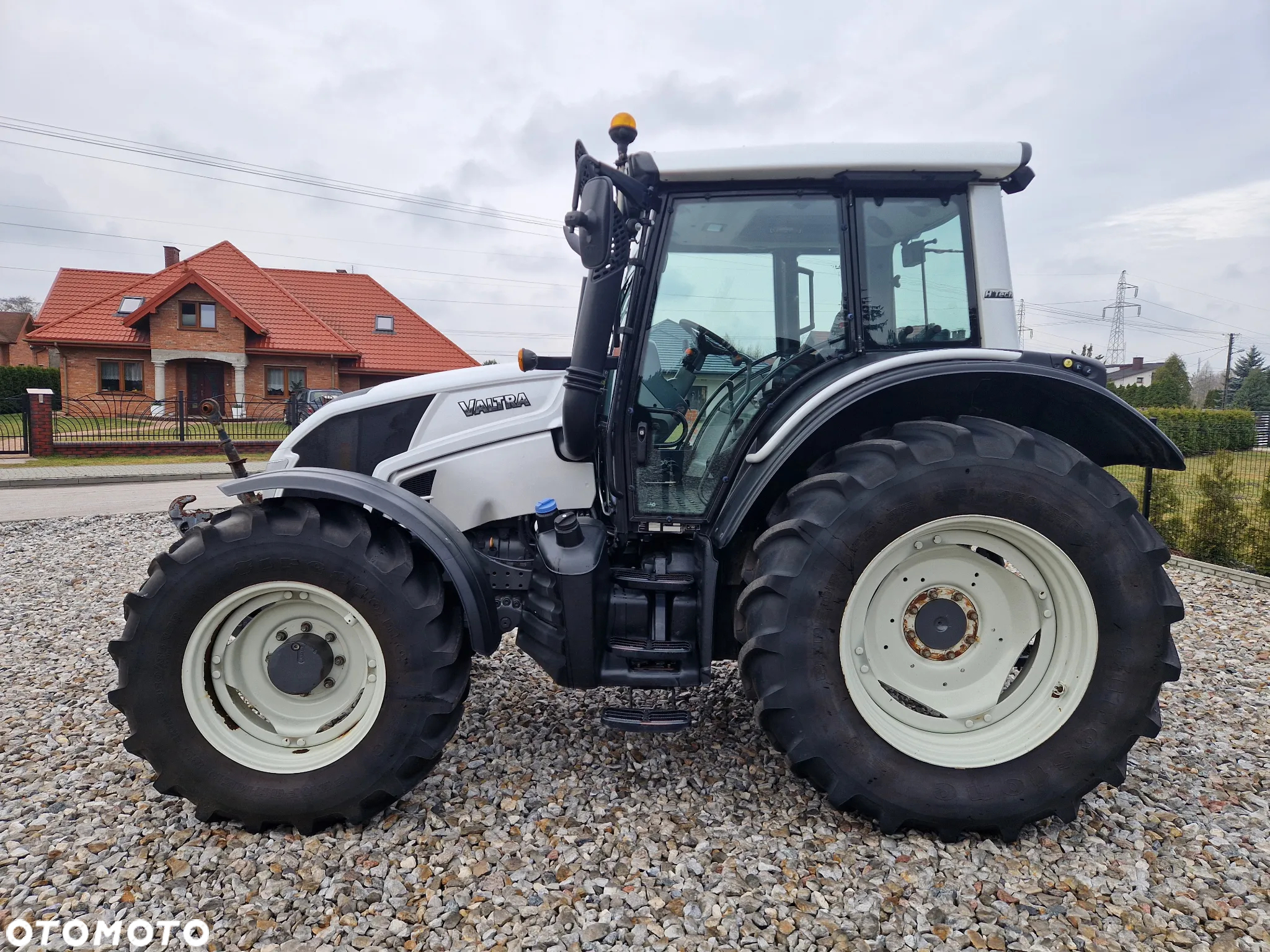 Valtra N103.4 HiTech 5 - 6