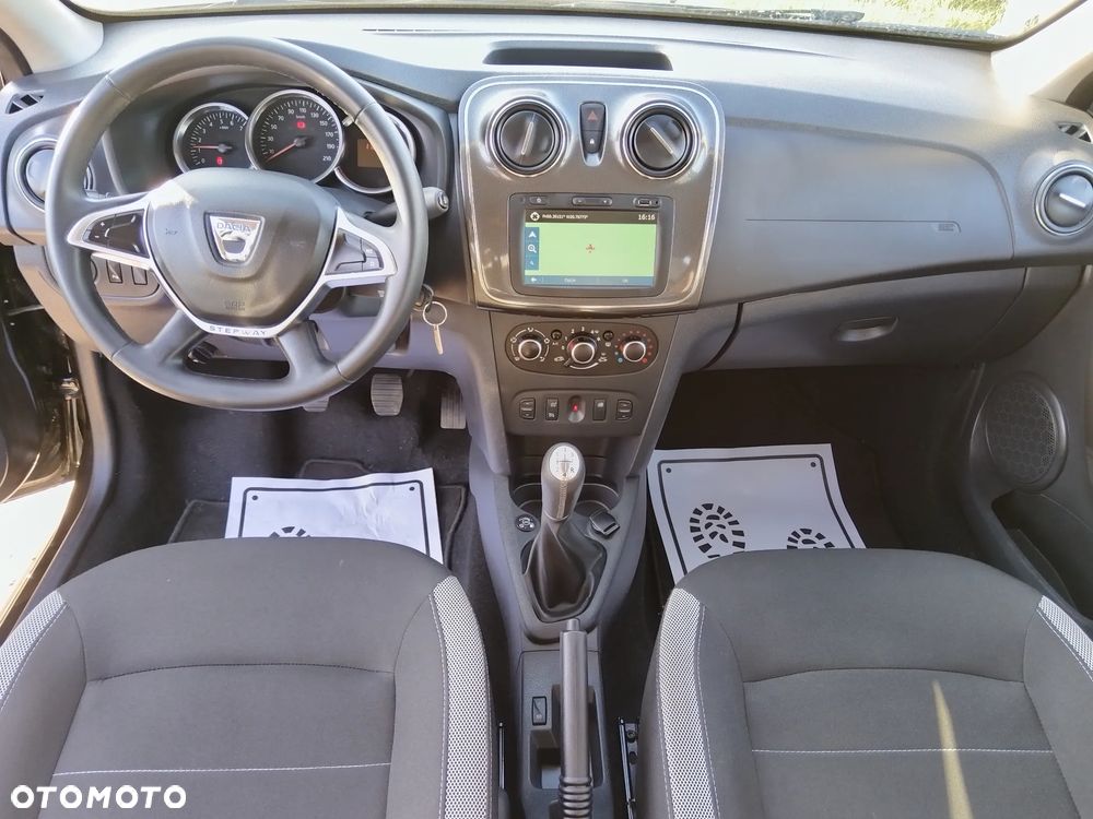 Dacia Sandero - 19