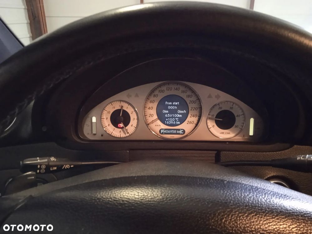 Mercedes-Benz CLK 320 CDI 7G-TRONIC Elegance - 8