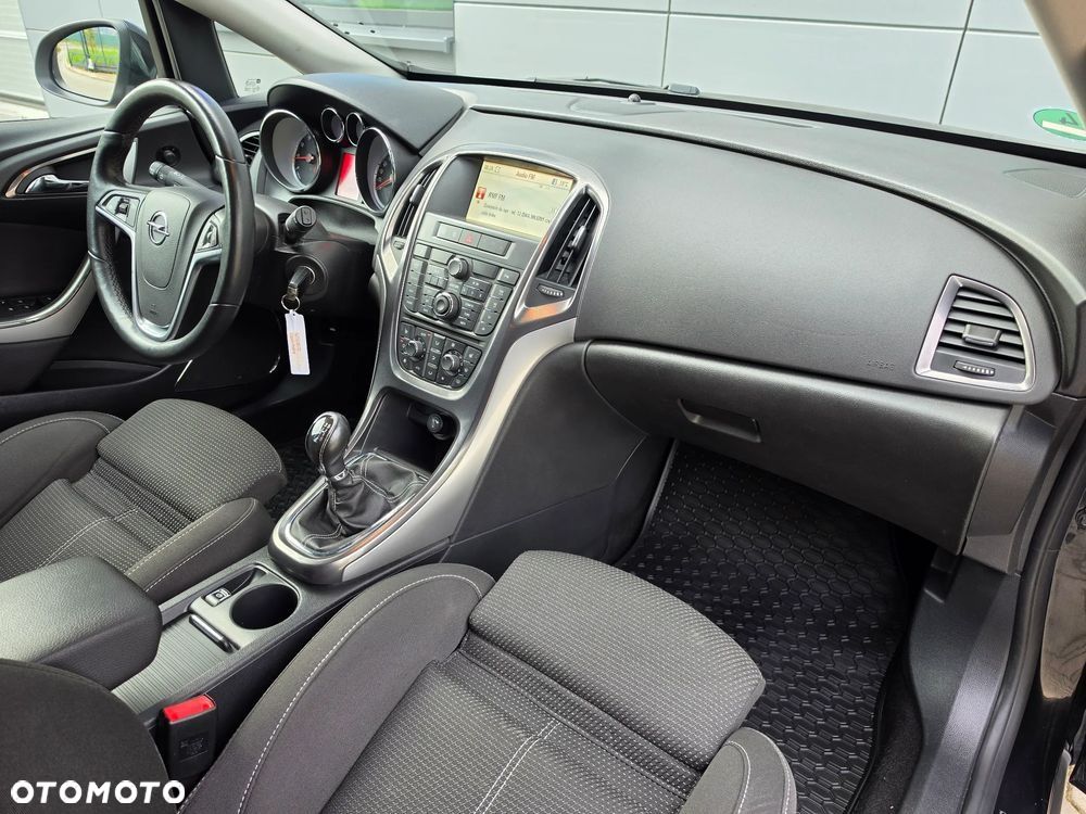 Opel Astra 1.4 Turbo Innovation - 20
