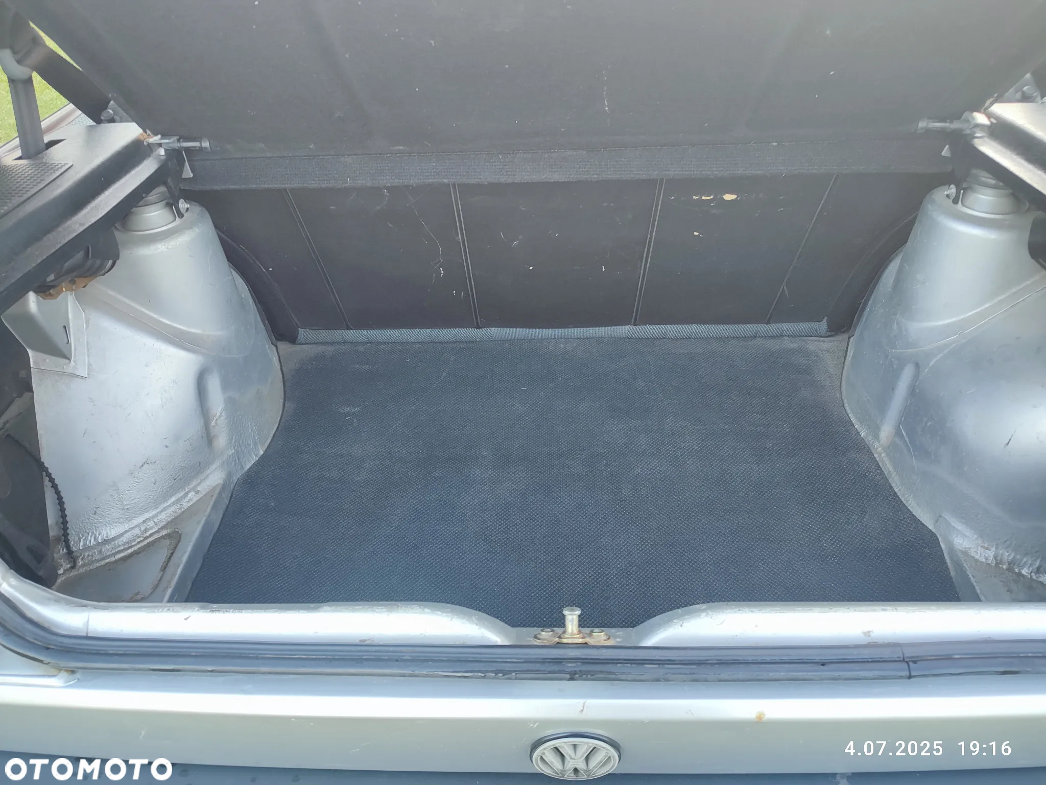 Volkswagen Golf 1.3 - 15