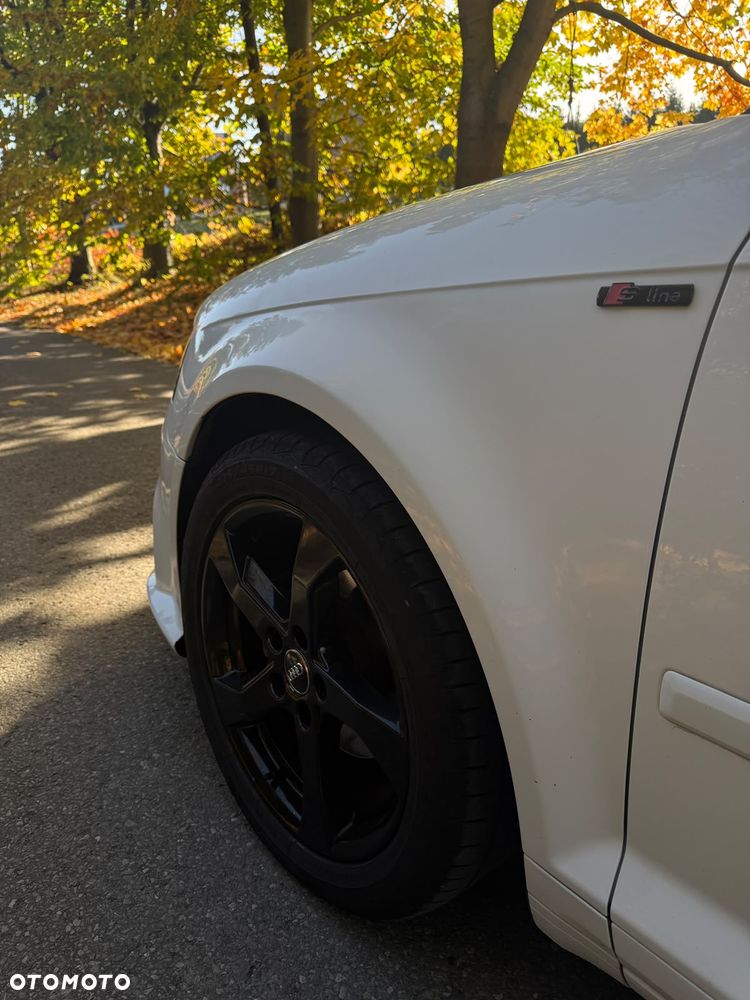 Audi A3 Sportback 2011 photo 4
