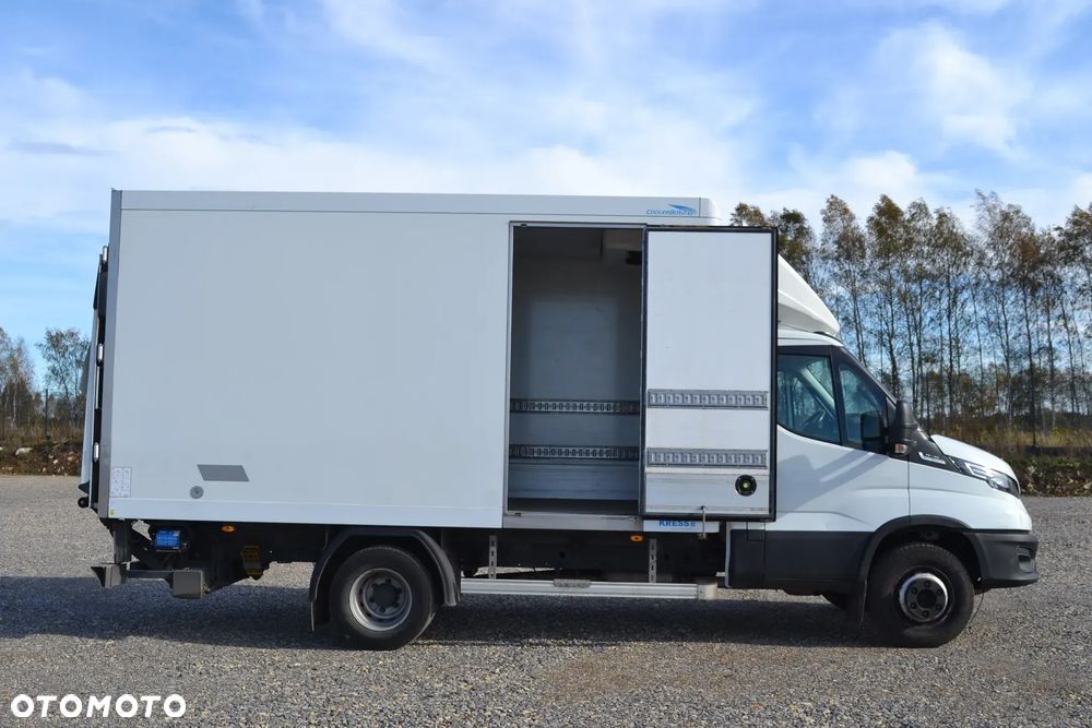 Iveco Daily 72C18 70C18 Chłodnia Izoterma Mroźnia Winda 1000 kg Agregat THERMO KING Carrier Boczne drzwi 8 palet - 4