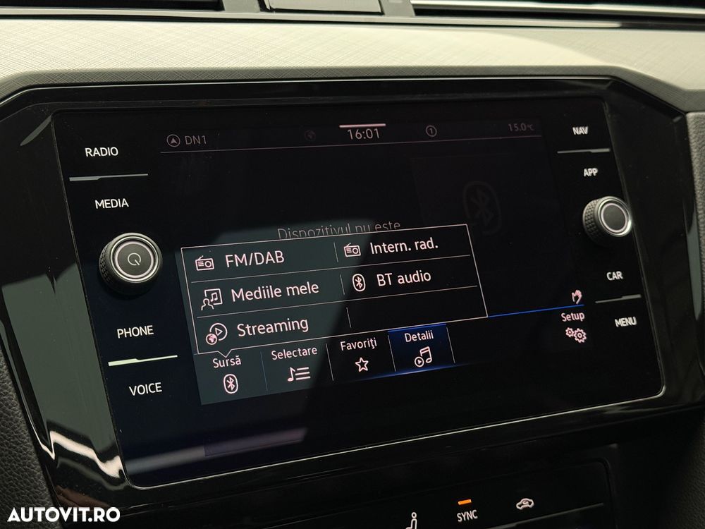 Volkswagen Passat 2.0 TDI SCR Business - 17