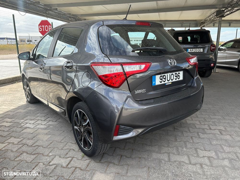 Toyota Yaris 1.4 D-4D Exclusive+P.Techno - 4